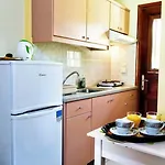 Filippos 3* Skopelos stad