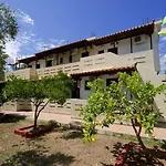 Filippos 3* Skopelos stad