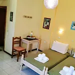 Pensionat Filippos Skopelos stad