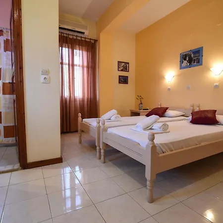 Studios Filippos 2*