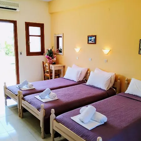 Studios Filippos Guest house