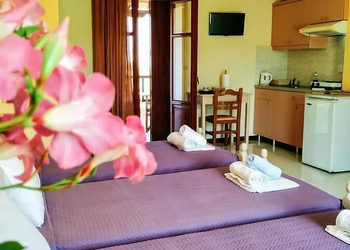 Studios Filippos 3* Skopelos Town